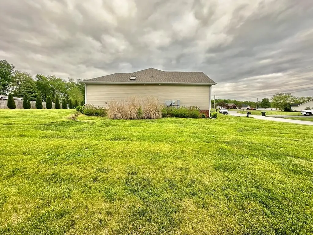 224 Benjamin Lane Hopkinsville KY 42240