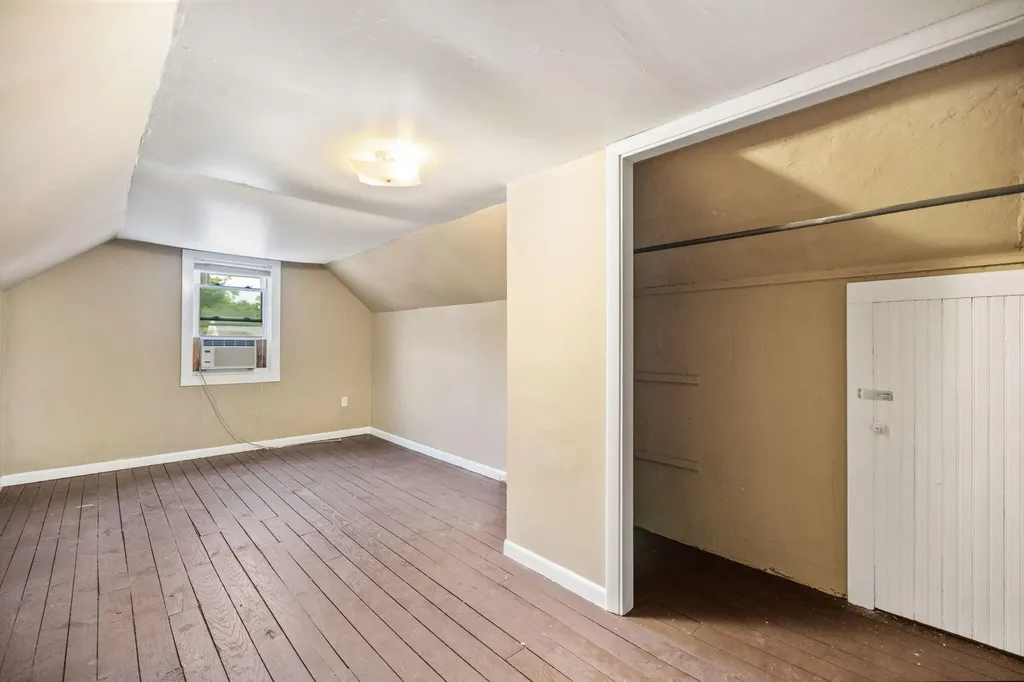 47 Hughes Avenue Winchester KY 40391