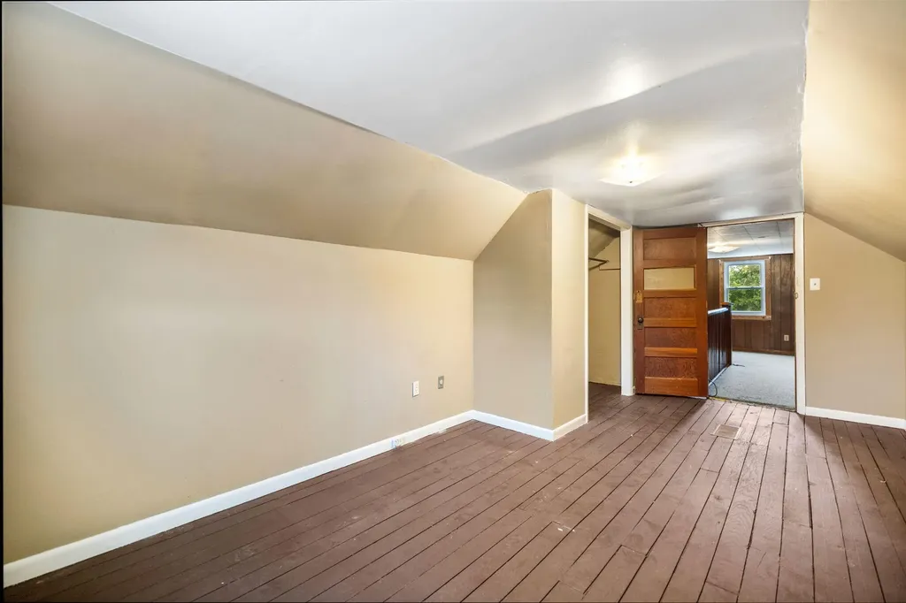47 Hughes Avenue Winchester KY 40391