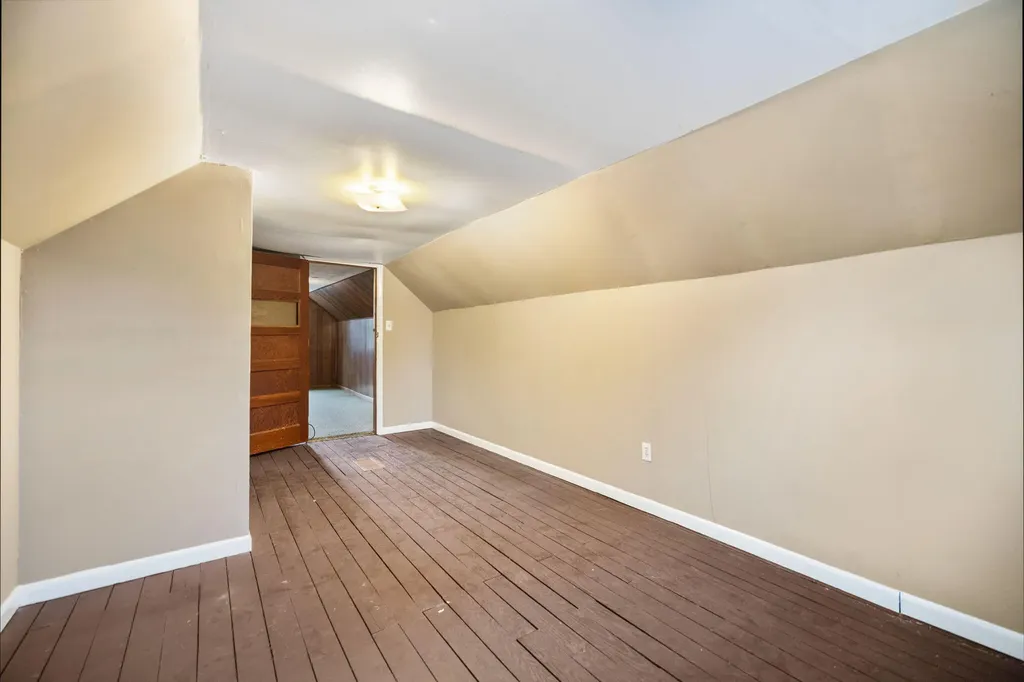 47 Hughes Avenue Winchester KY 40391