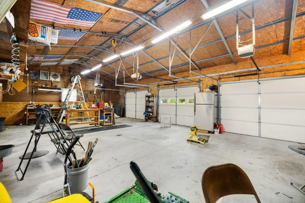 47 Hughes Avenue Winchester KY 40391