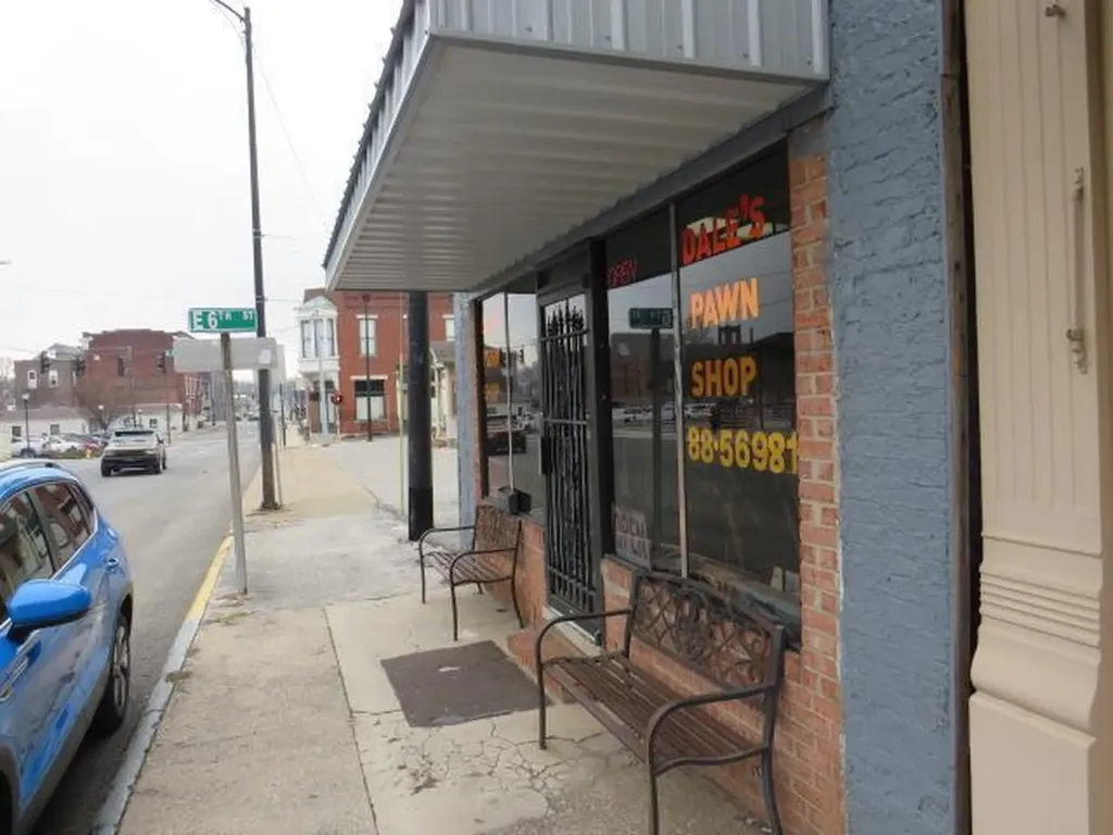 603 S Virginia Street Hopkinsville KY 42240