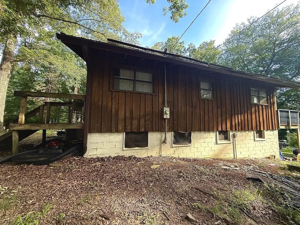 132 Mermie Road Hardin KY 42048