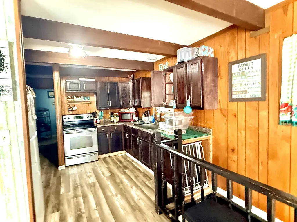 132 Mermie Road Hardin KY 42048