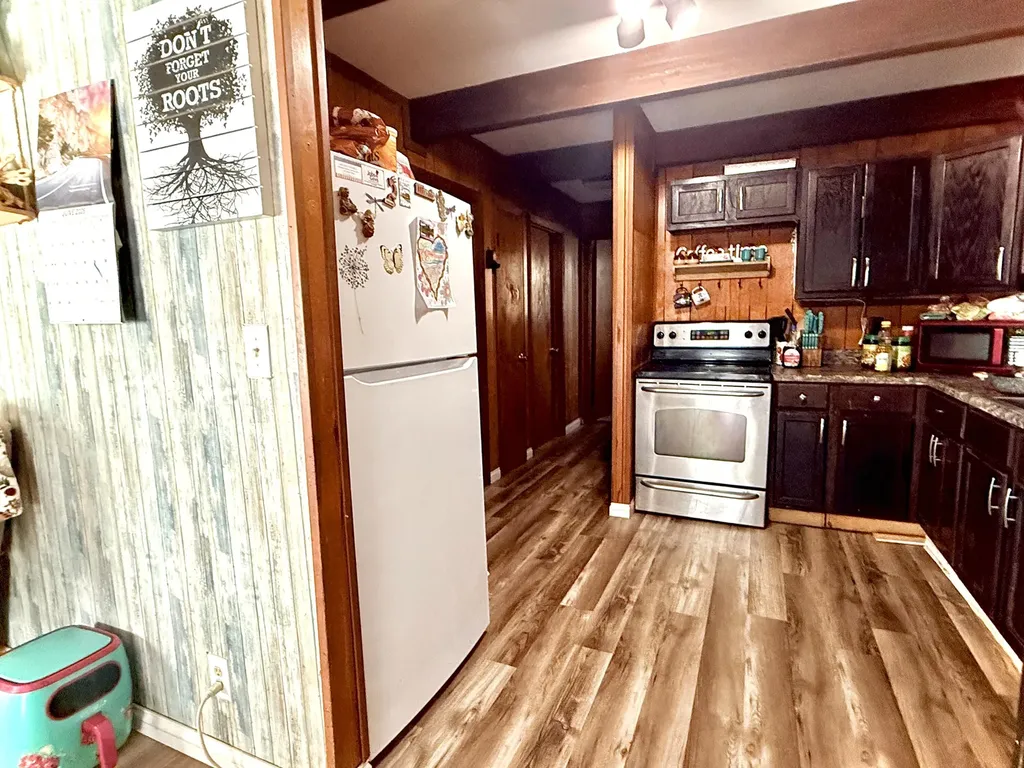 132 Mermie Road Hardin KY 42048