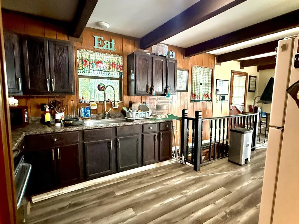 132 Mermie Road Hardin KY 42048