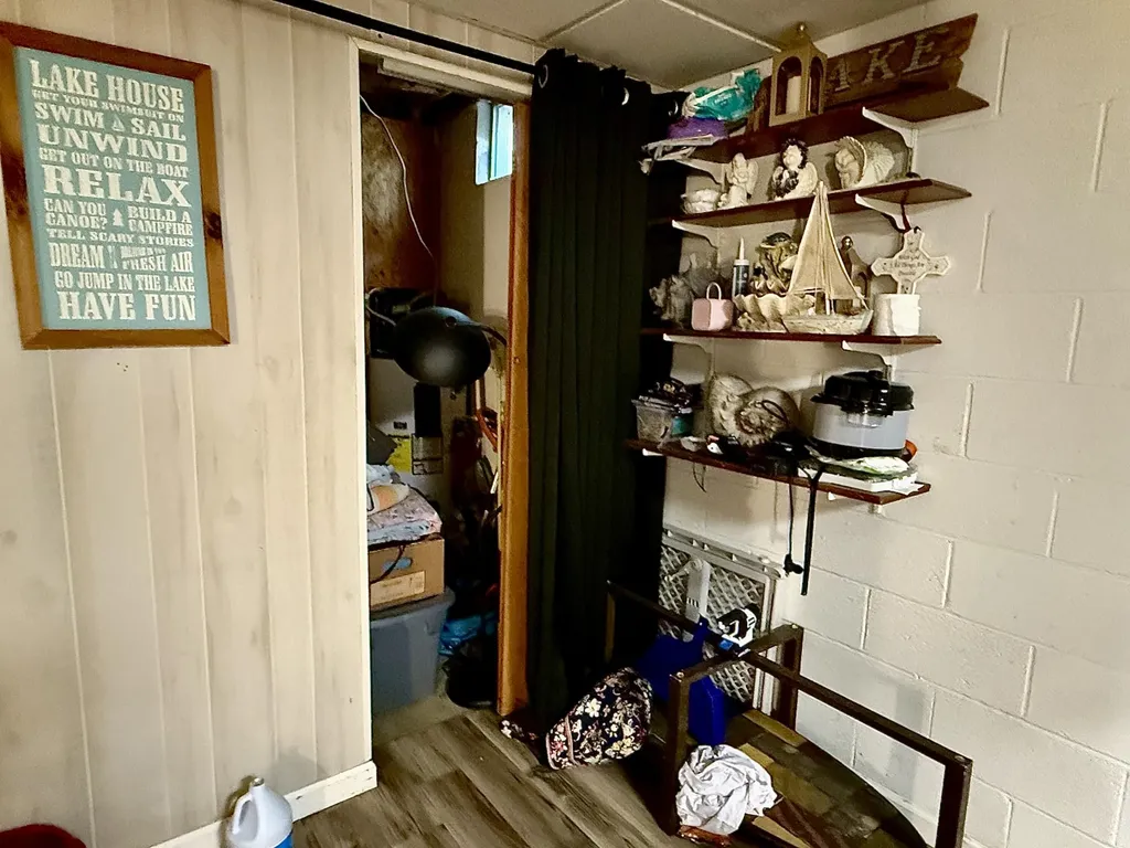 132 Mermie Road Hardin KY 42048