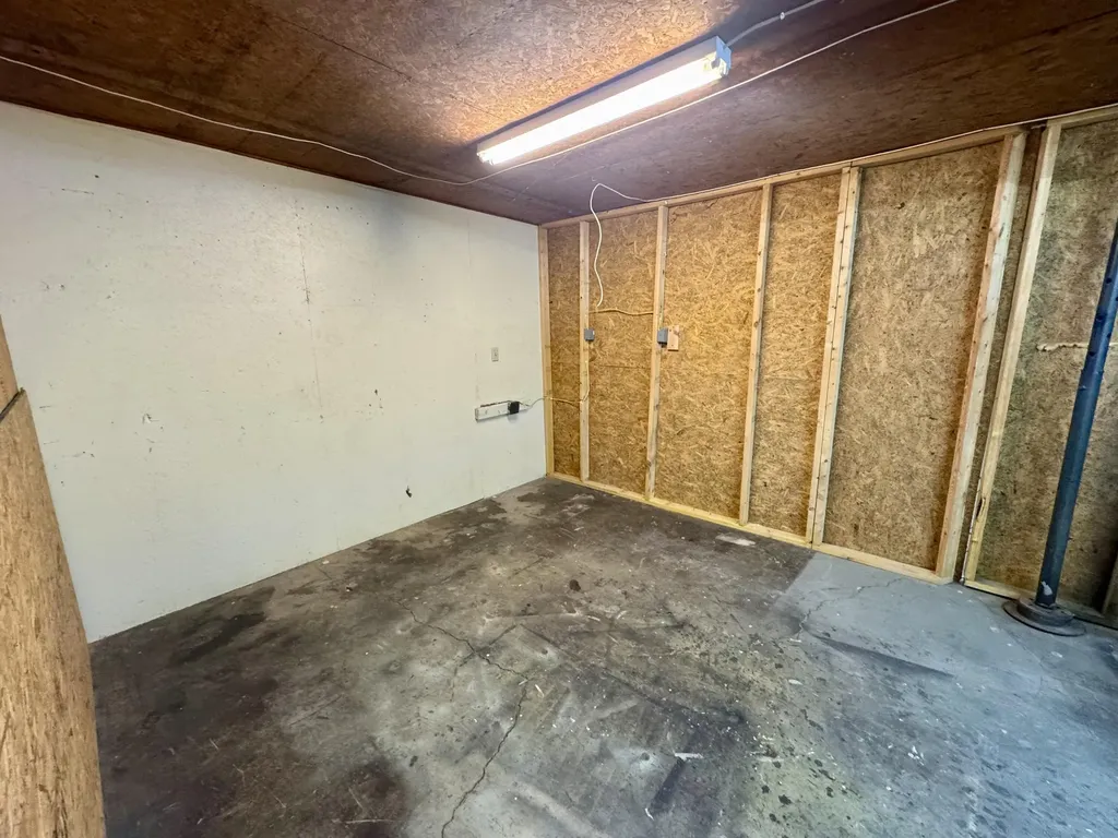391 Big Hill Avenue Richmond KY 40475