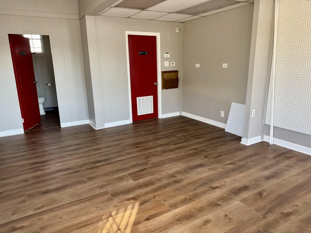 391 Big Hill Avenue Richmond KY 40475