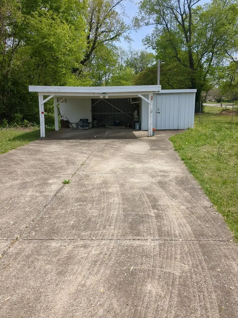 1824 Maplewood Street Hopkinsville KY 42240