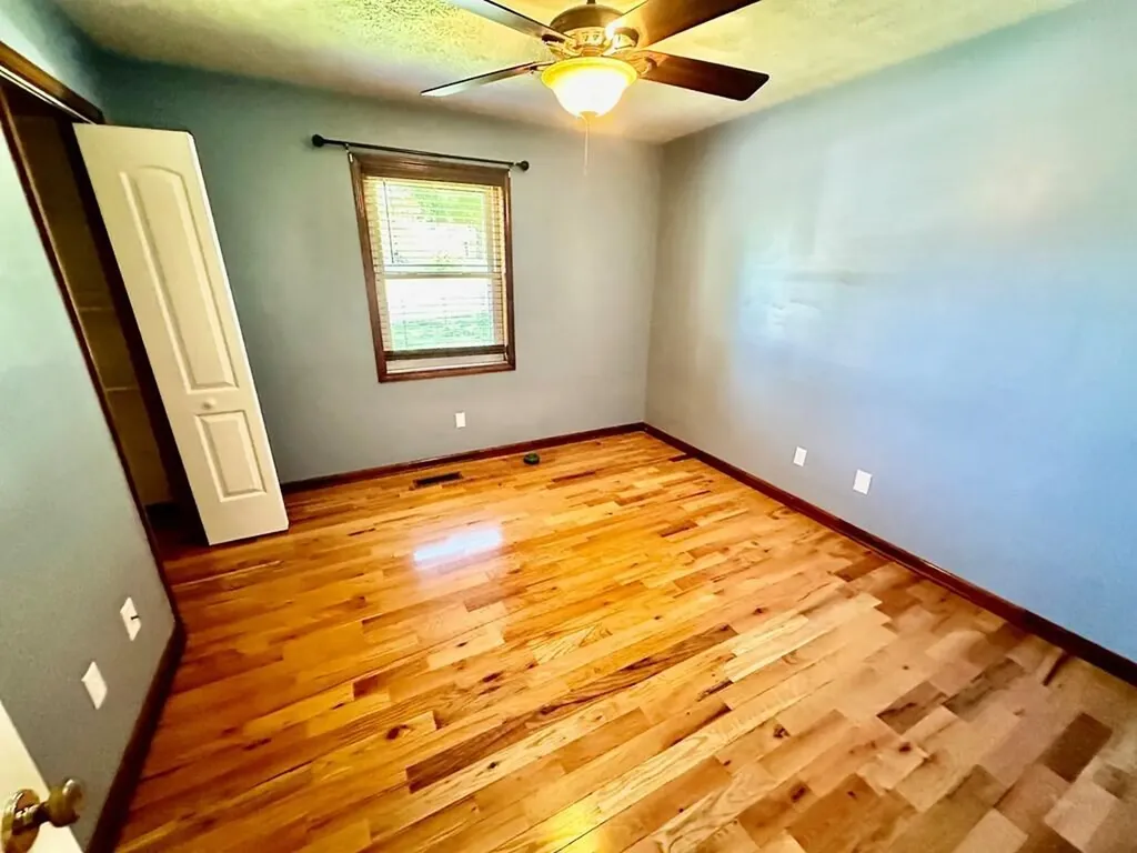3495 Dusty Lane Hopkinsville KY 42240