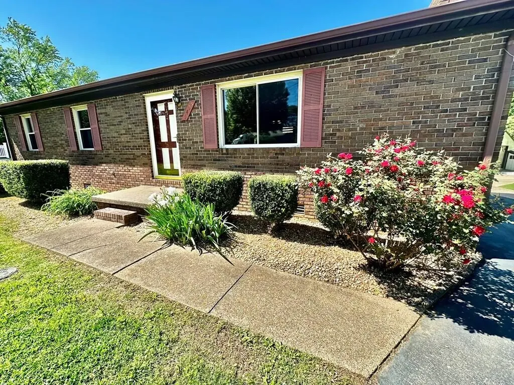 3495 Dusty Lane Hopkinsville KY 42240