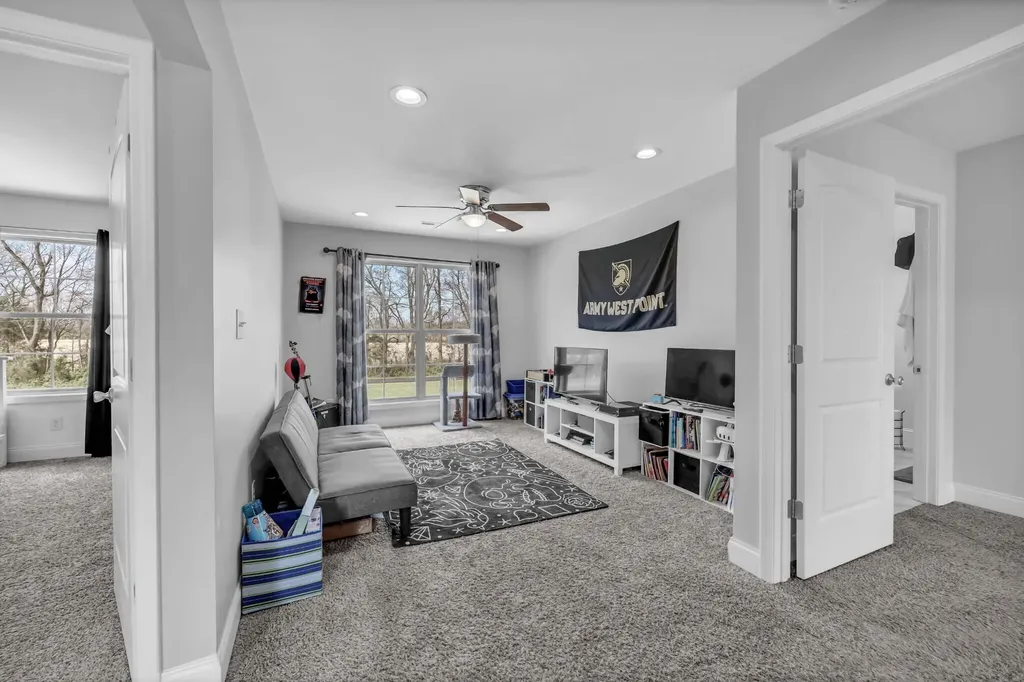 200 Texas Avenue Oak Grove KY 42262