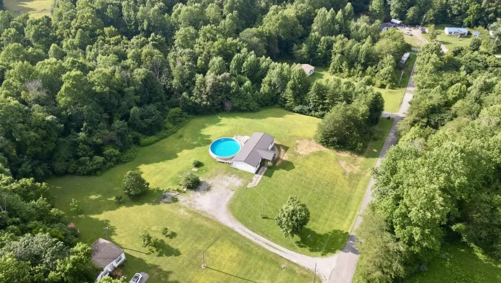 290 Denmark Lane Jamestown KY 42629