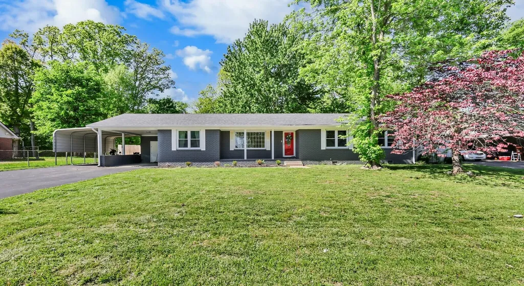 300 Donna Drive Hopkinsville KY 42240