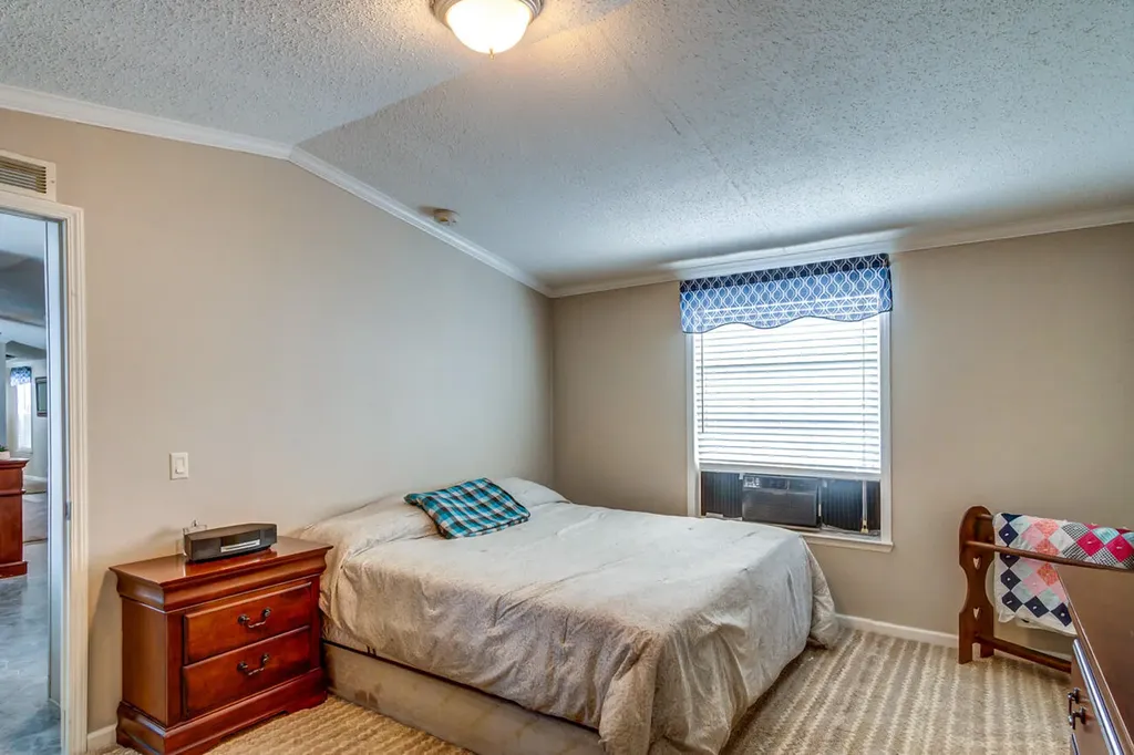 201 Baugh Street Berea KY 40403