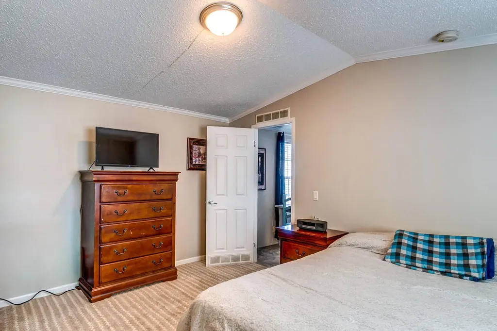 201 Baugh Street Berea KY 40403
