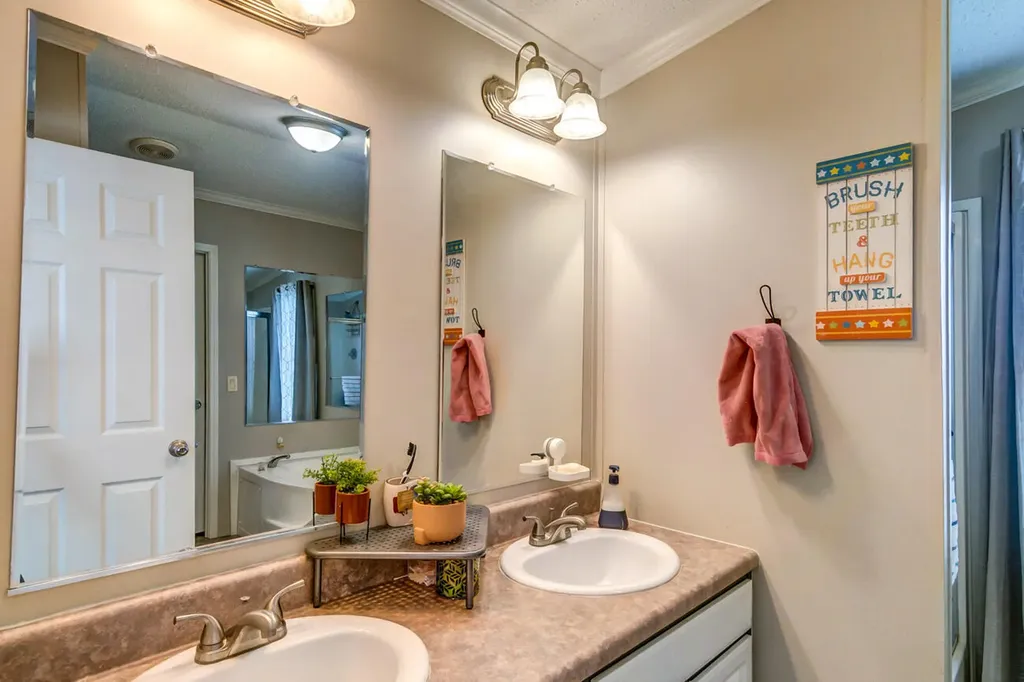 201 Baugh Street Berea KY 40403
