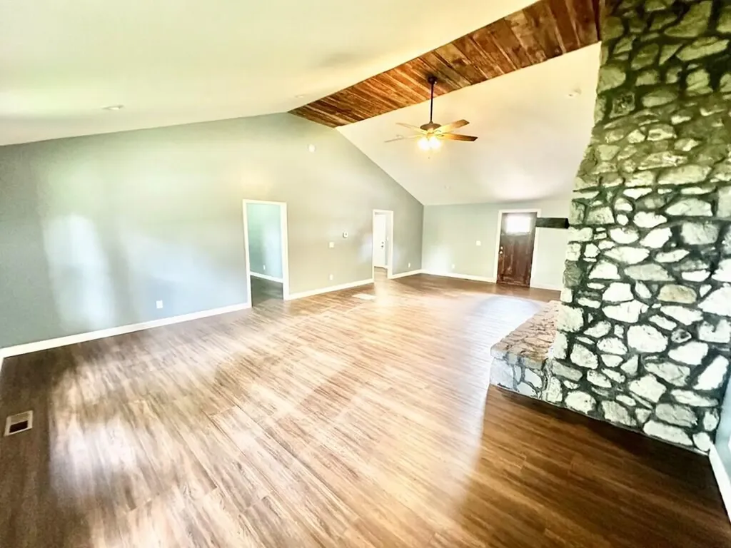 13345 Crofton Macedonia Road Crofton KY 42217