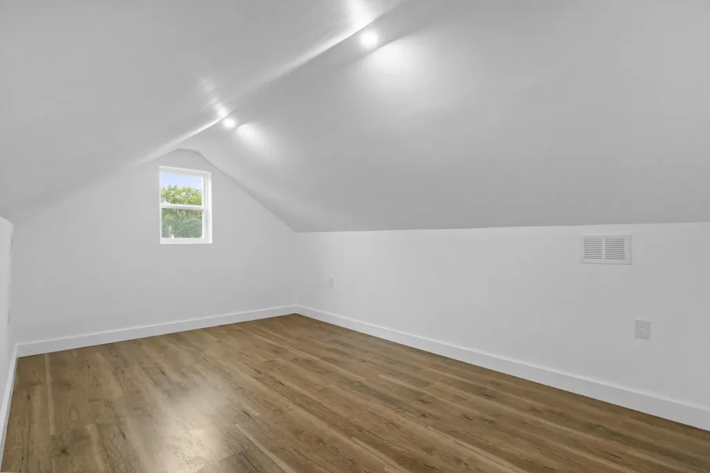33 Bon-haven Avenue Winchester KY 40391