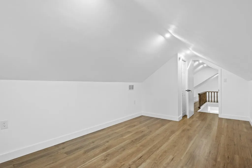 33 Bon-haven Avenue Winchester KY 40391