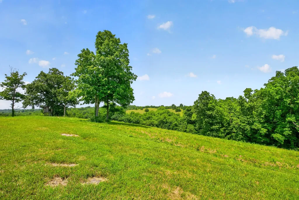 792 Hopewell Road Harrodsburg KY 40330
