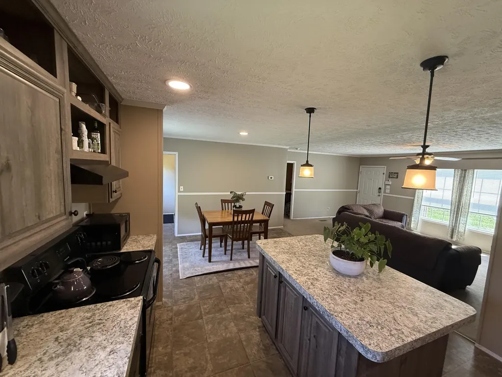 317 Marshall Circle Gilbertsville KY 42044