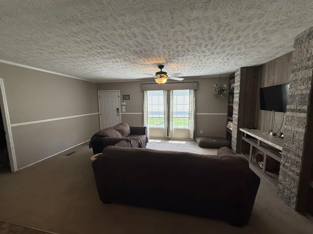 317 Marshall Circle Gilbertsville KY 42044