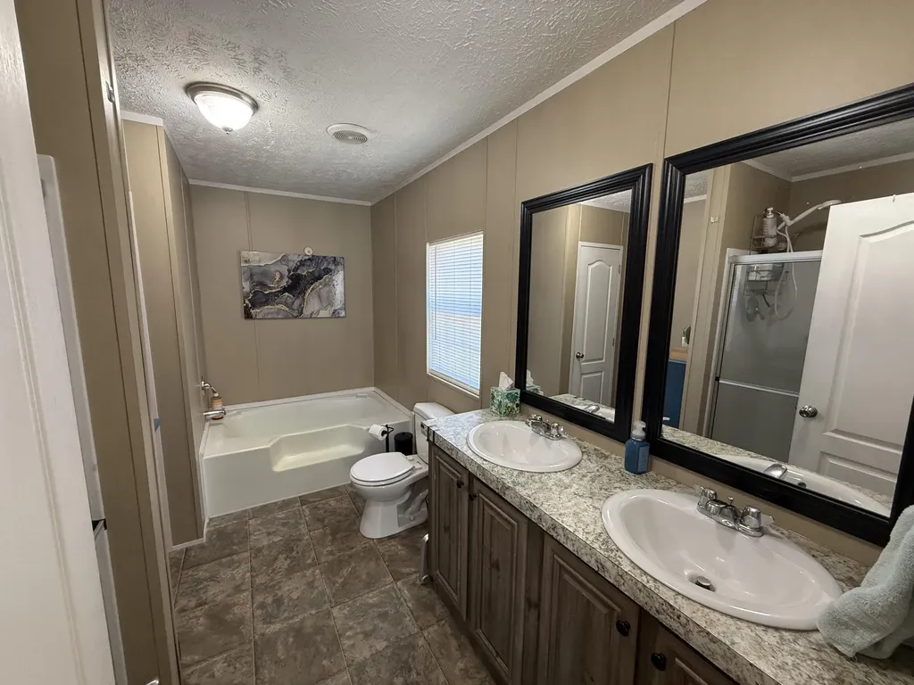317 Marshall Circle Gilbertsville KY 42044