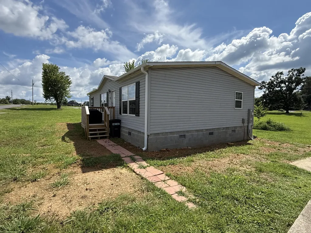 317 Marshall Circle Gilbertsville KY 42044