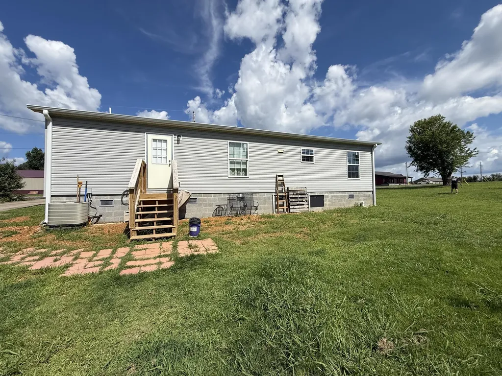 317 Marshall Circle Gilbertsville KY 42044