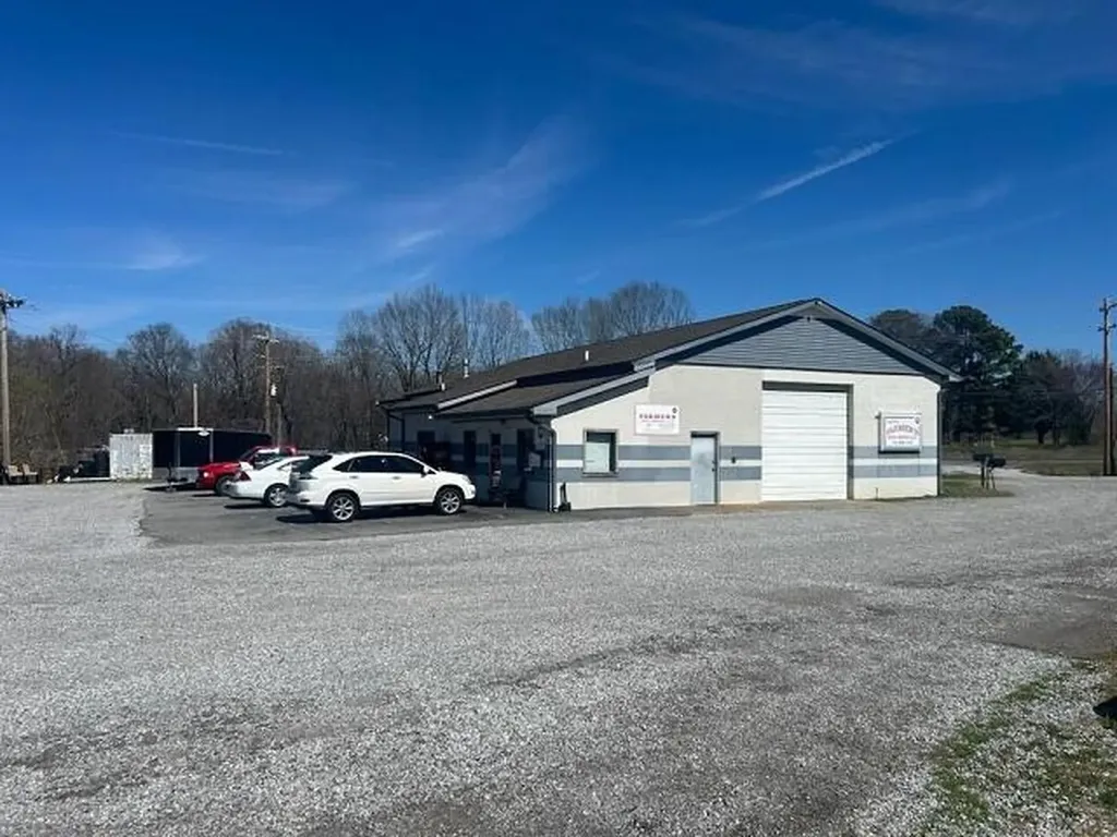 4930 Reidland Road Paducah KY 42003