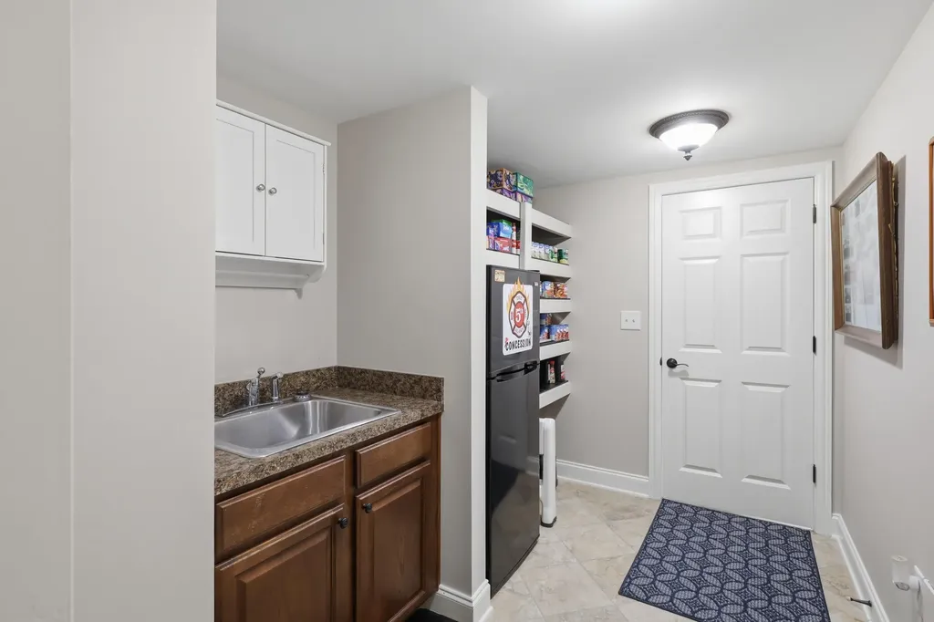 128 Kingston Drive Georgetown KY 40324