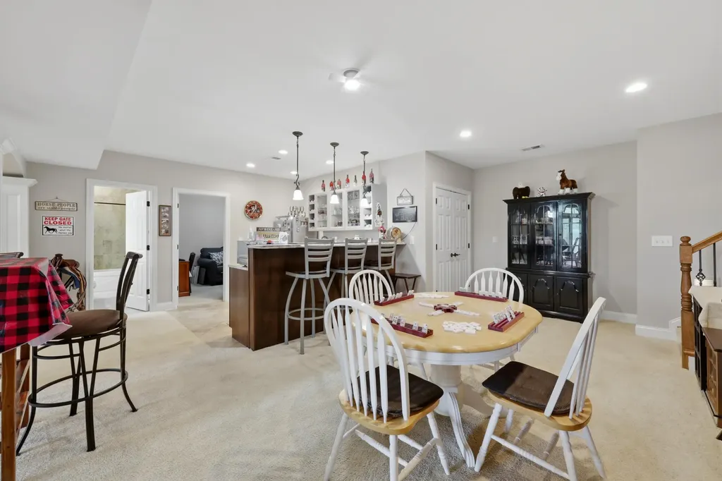 128 Kingston Drive Georgetown KY 40324