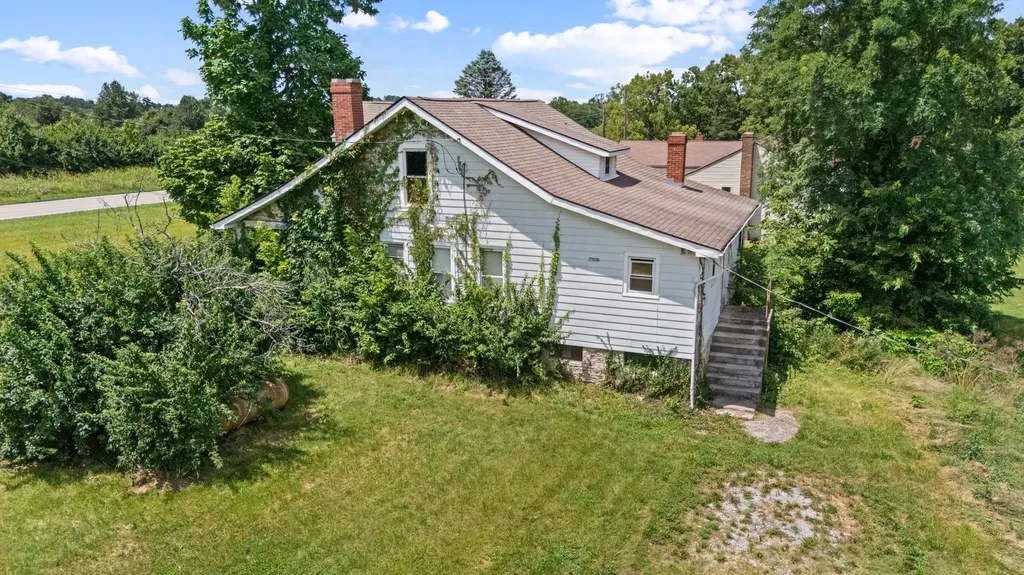 5072 Newtown Pike Lexington KY 40511