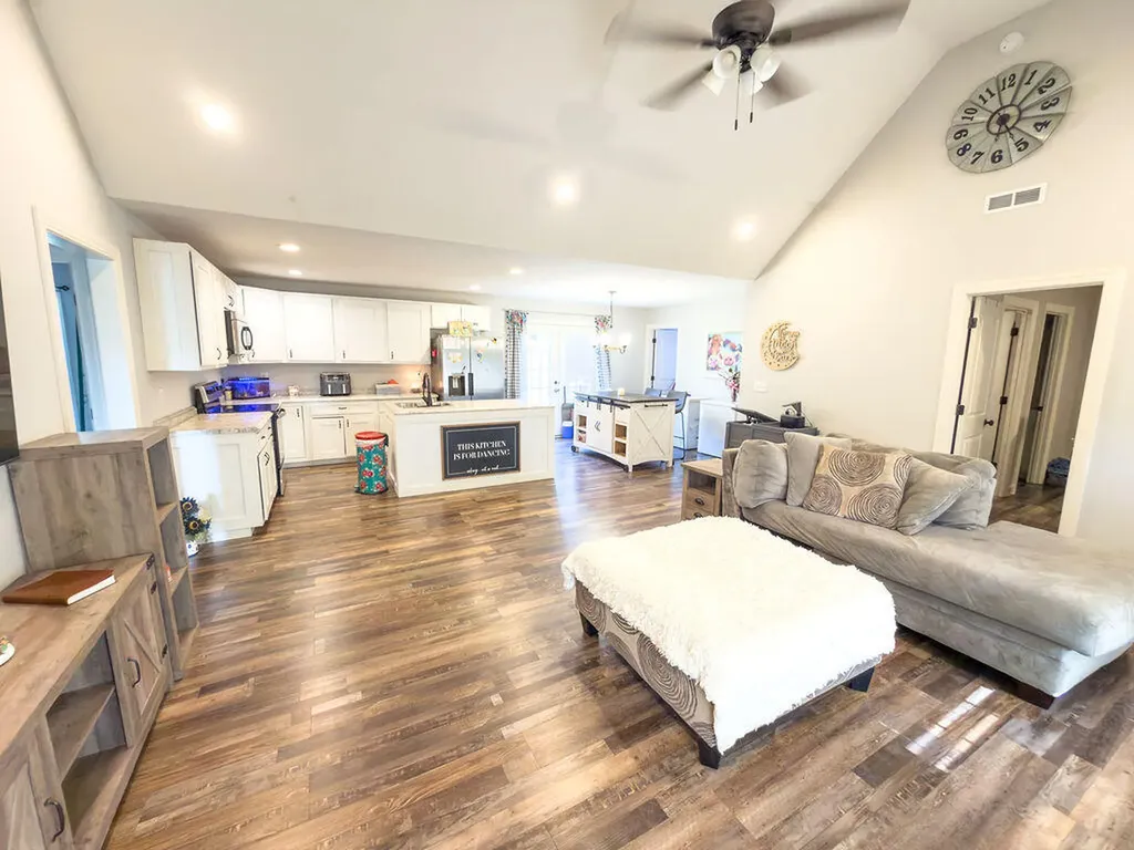392 Scott Road Sharon Grove KY 42280