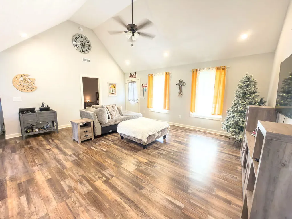 392 Scott Road Sharon Grove KY 42280