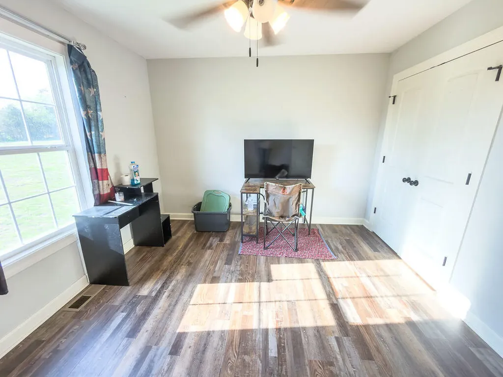 392 Scott Road Sharon Grove KY 42280