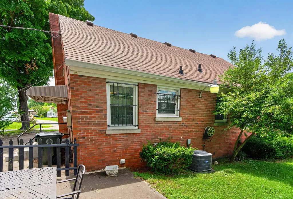 539 Haskins Drive Lexington KY 40508