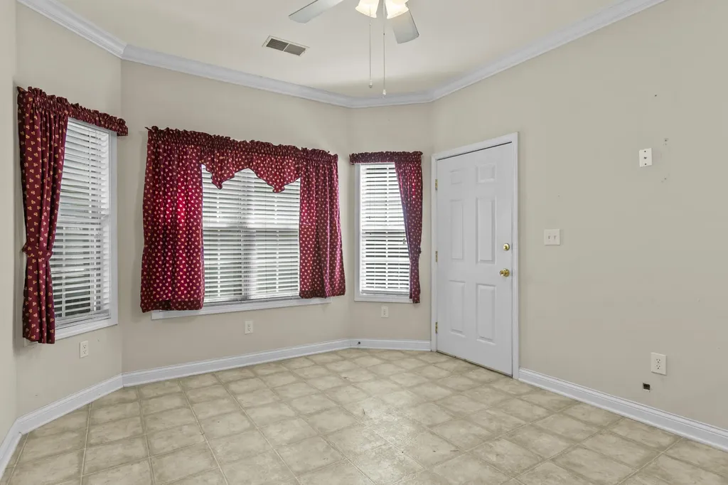2228 Dunhill Lane Lexington KY 40509