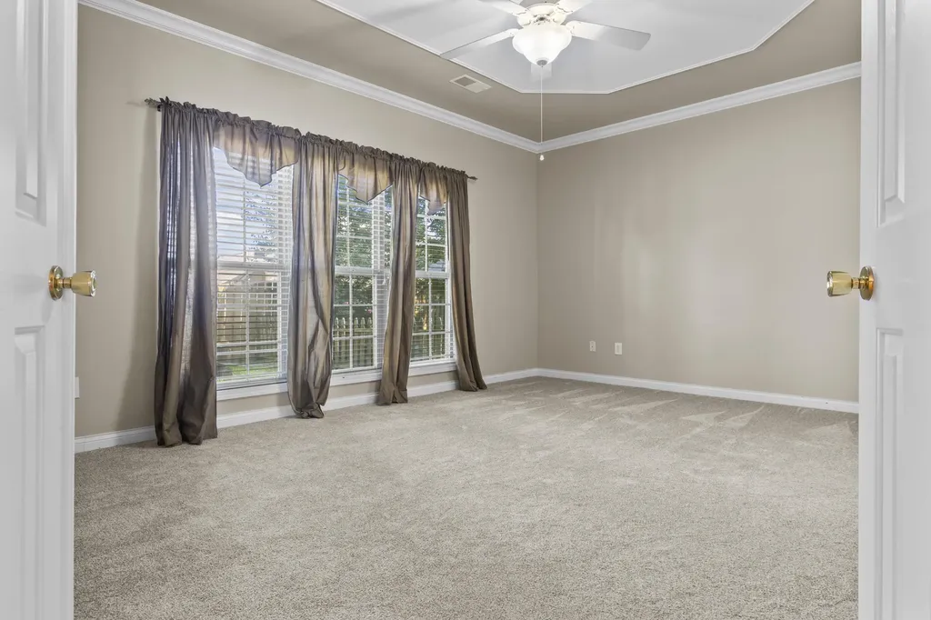 2228 Dunhill Lane Lexington KY 40509