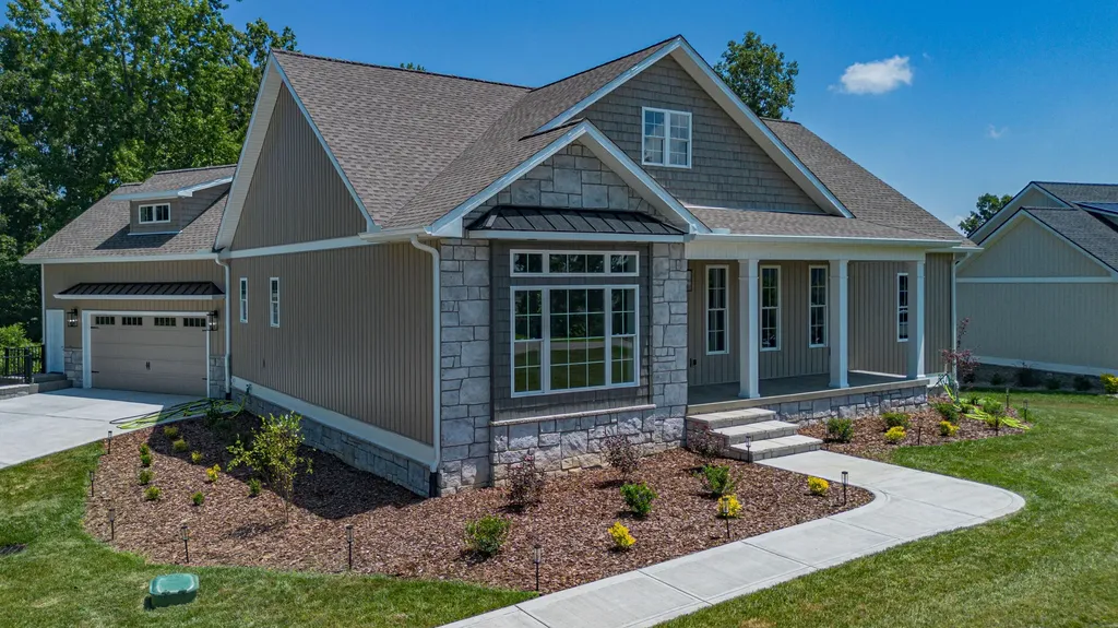 1011 Kelsey Jo Lane Eddyville KY 42038