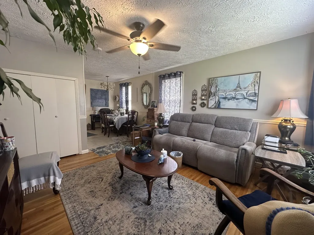204 Crest Drive Hopkinsville KY 42240