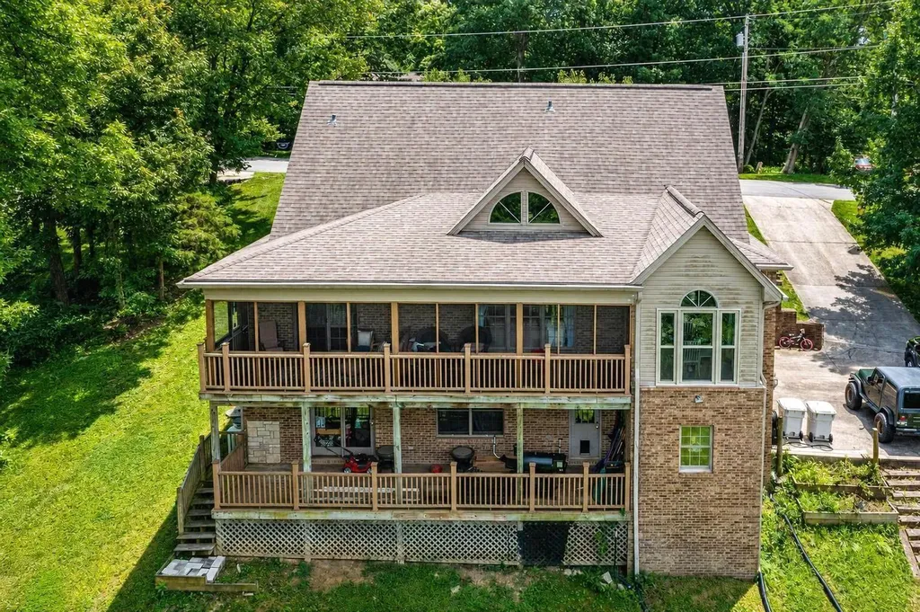 105 Eider Court Georgetown KY 40324
