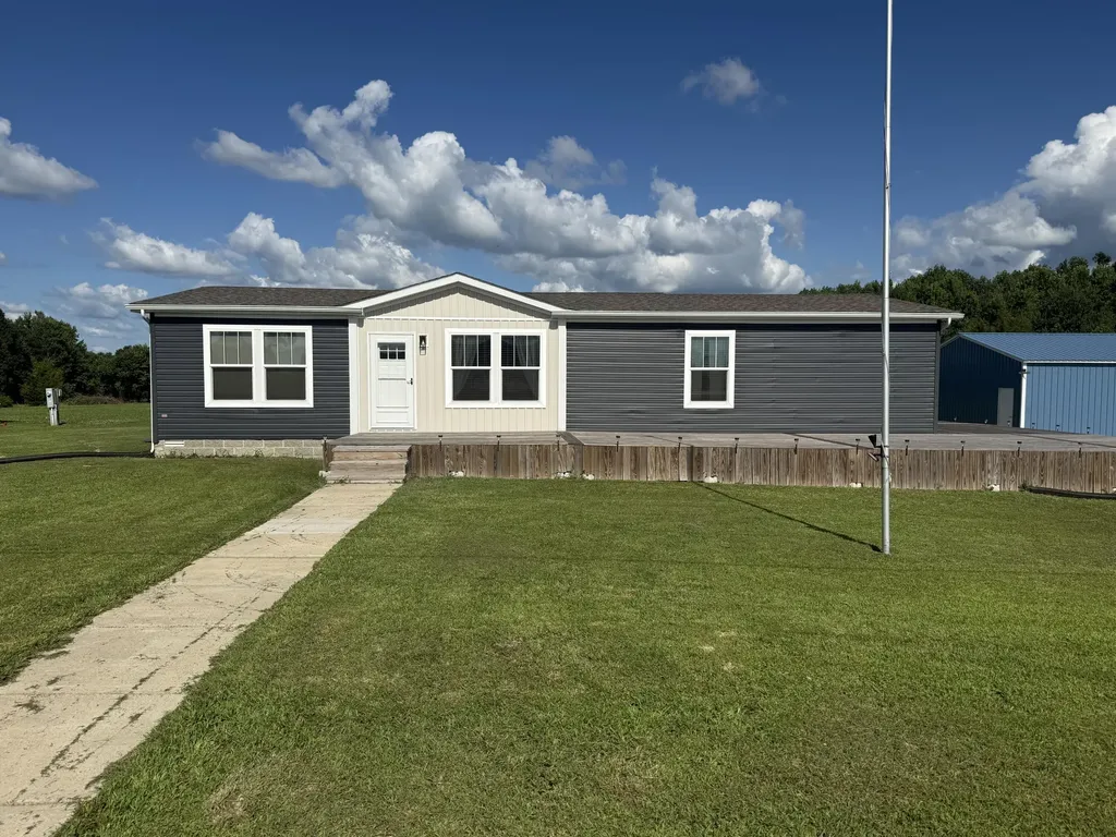150 Village Lane Russell Springs KY 42642