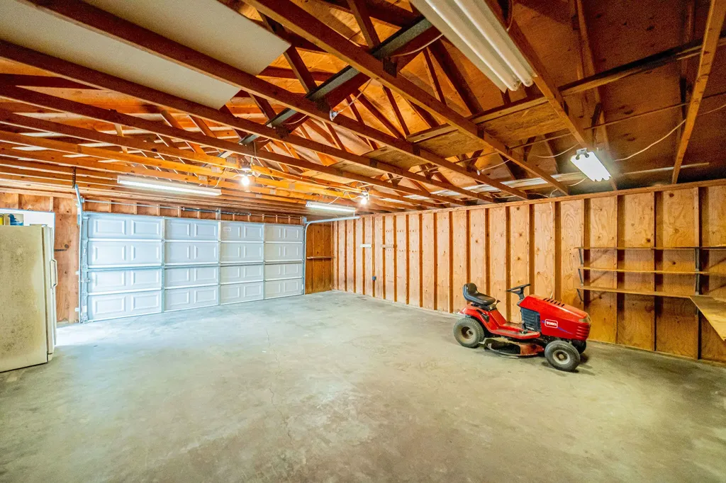 934 Cantrell Road Eddyville KY 42038