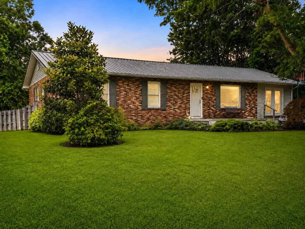 3015 Mountain Springs Drive London KY 40744
