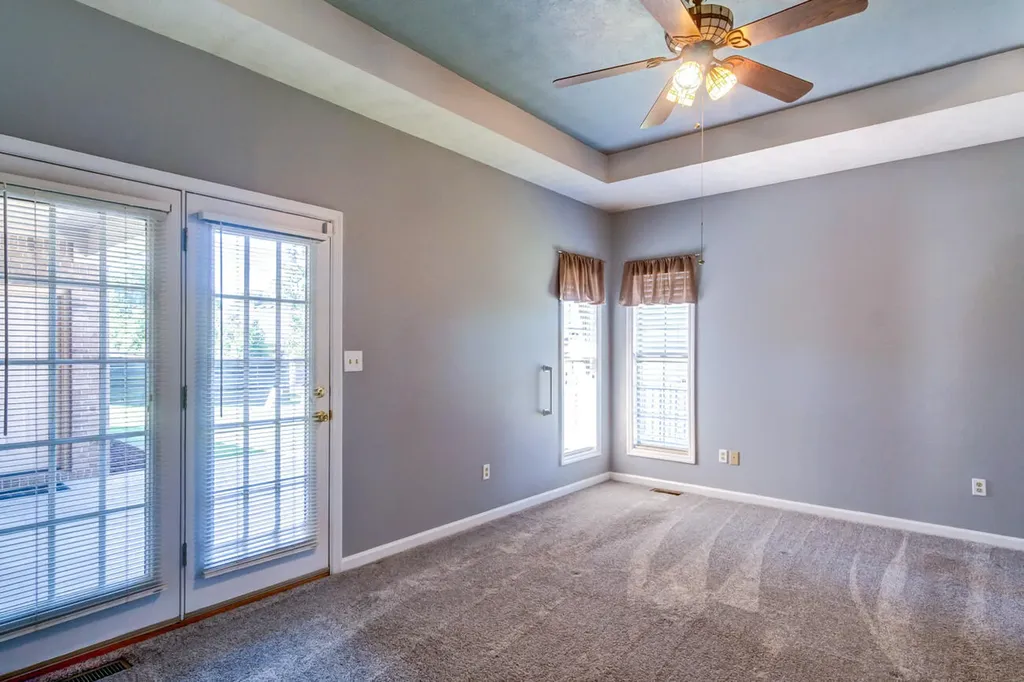 114 Castlewood Drive Richmond KY 40475