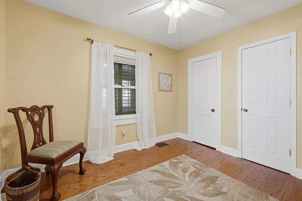 2129 Monroe Street Paducah KY 42001