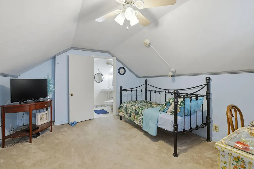 2129 Monroe Street Paducah KY 42001